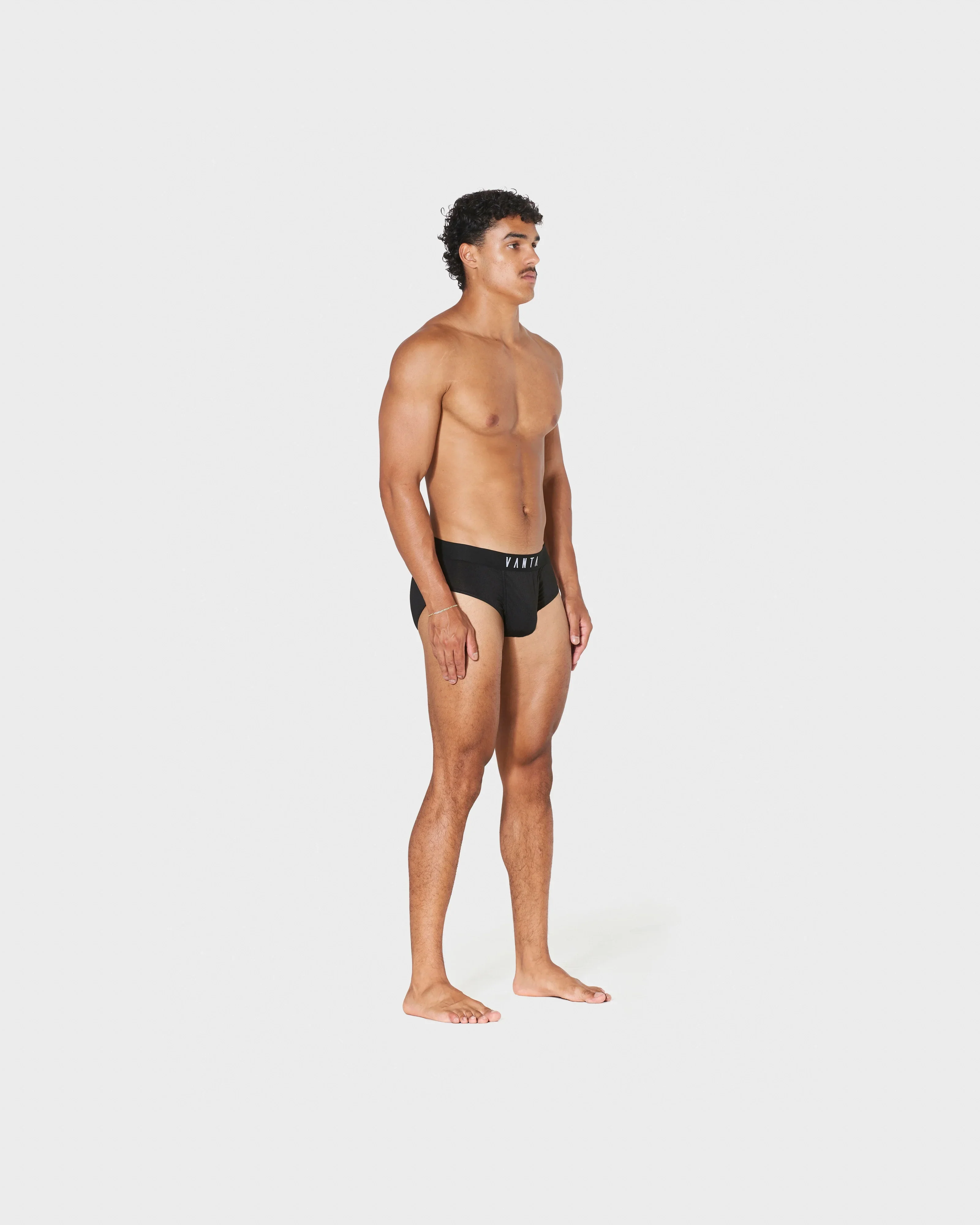 BLACK (BRIEF) - Image 3