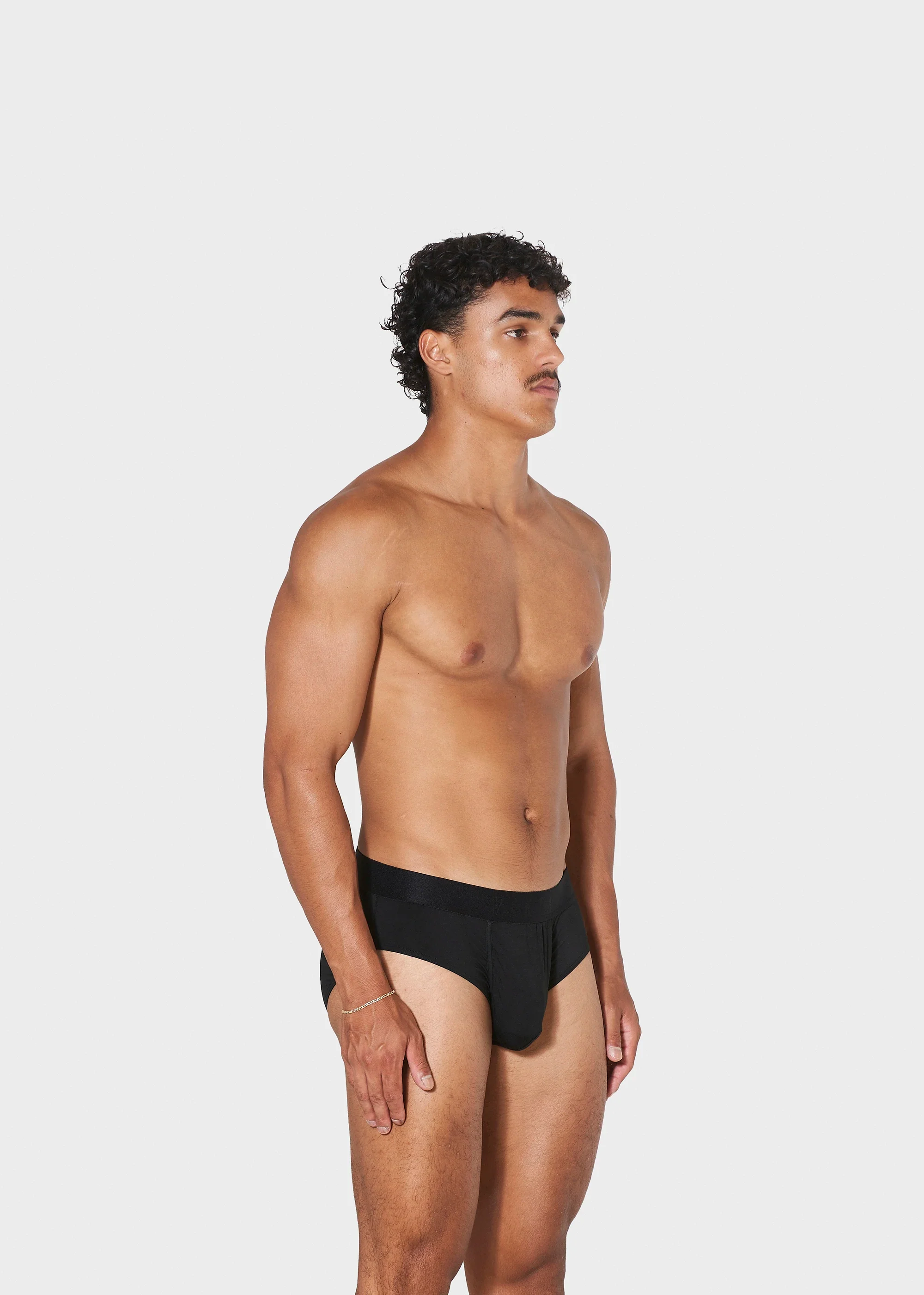 CLASSIC BLACK (BRIEF) - Image 3